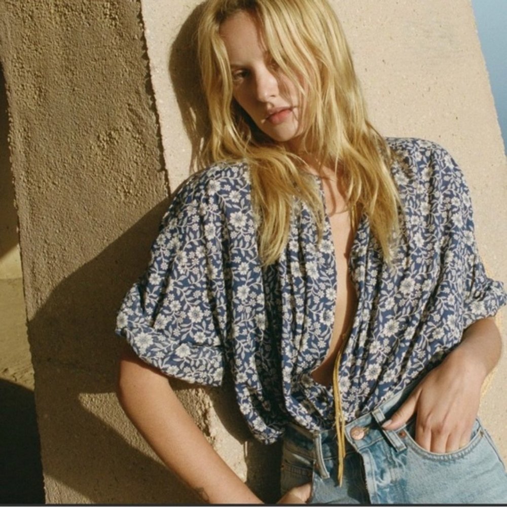 Beautiful Doen Jane Blouse blue & white flowers - XS